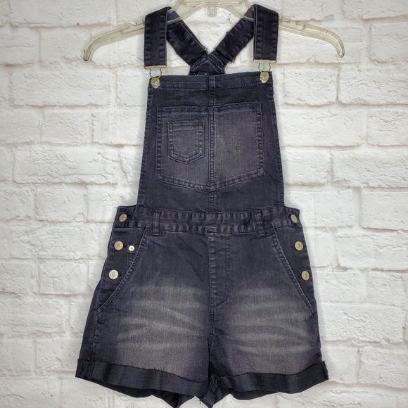 Love Tree Pants - Love Tree Black Denim Overall Shorts